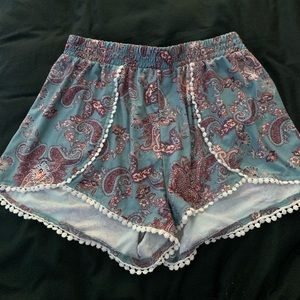 Flowy Paisley shorts